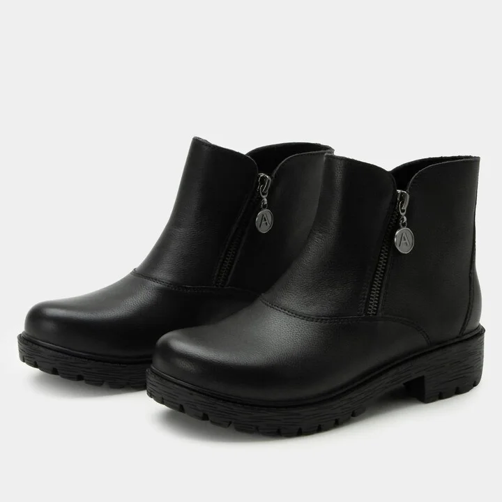 Women's Rorie Platform Bootie In Black Bird