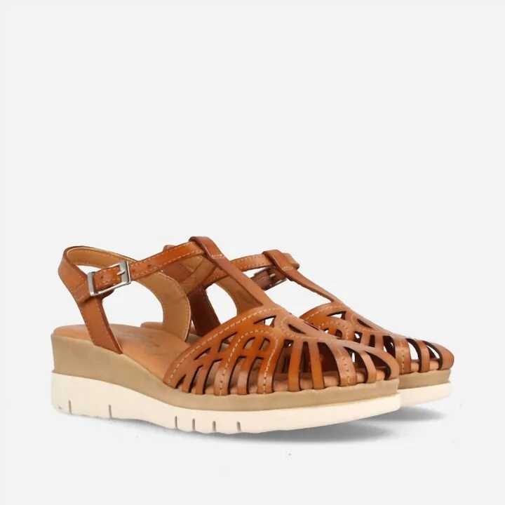 Women's Rose Sandals In Tan