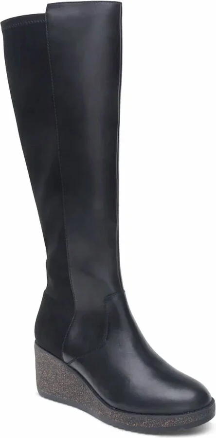 Women's Rose Wedge Boot In Black