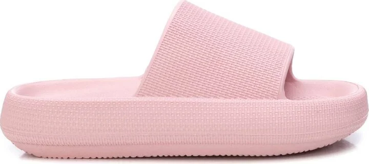 Women's Rubber Flat Sandals By XTI