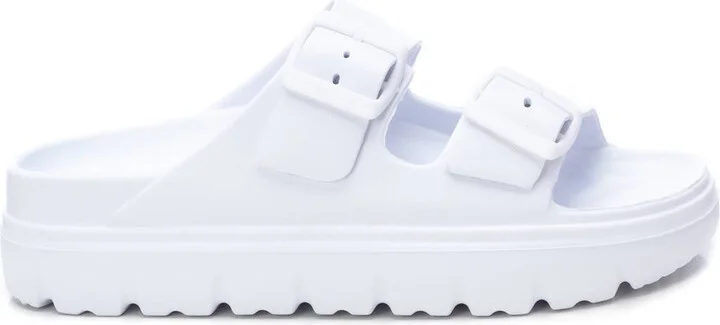 Women's Rubber Flat Sandals By XTI
