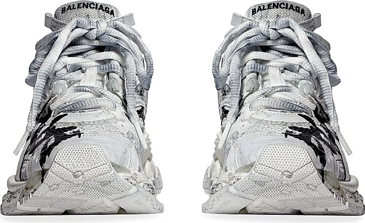 Women's Runner Graffiti Sneakers - White - Size 6 - Image 4