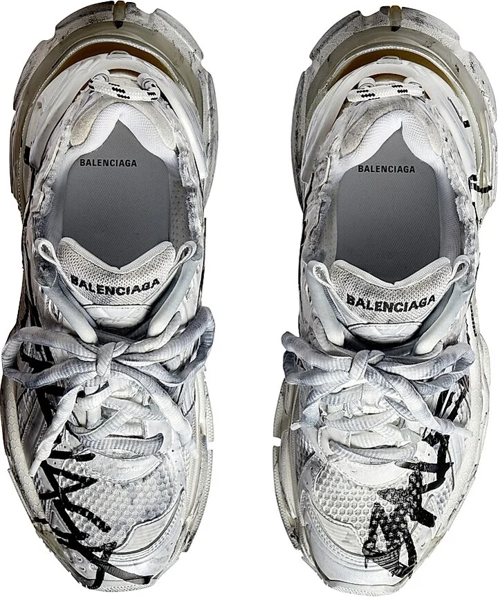 Women's Runner Graffiti Sneakers - White - Size 6 - Image 5