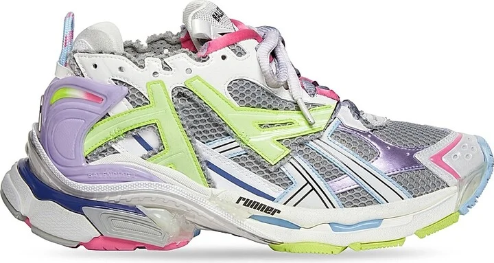 Women's Runner Sneakers - Grey Green - Size 6