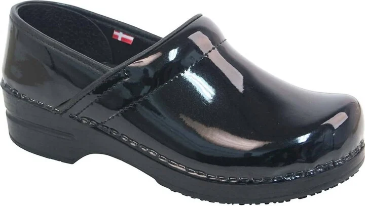 Women's Sabel Smart Step Professional Clog In Patent Black