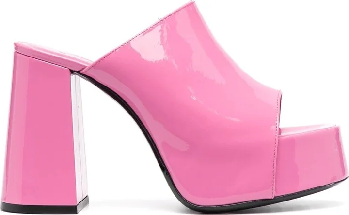 Women's Sandals Fuchsia