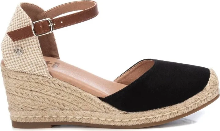 Women's sandals