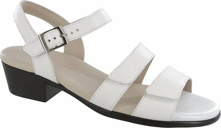 Women's Savanna Heel Strap Sandal In White Lizard