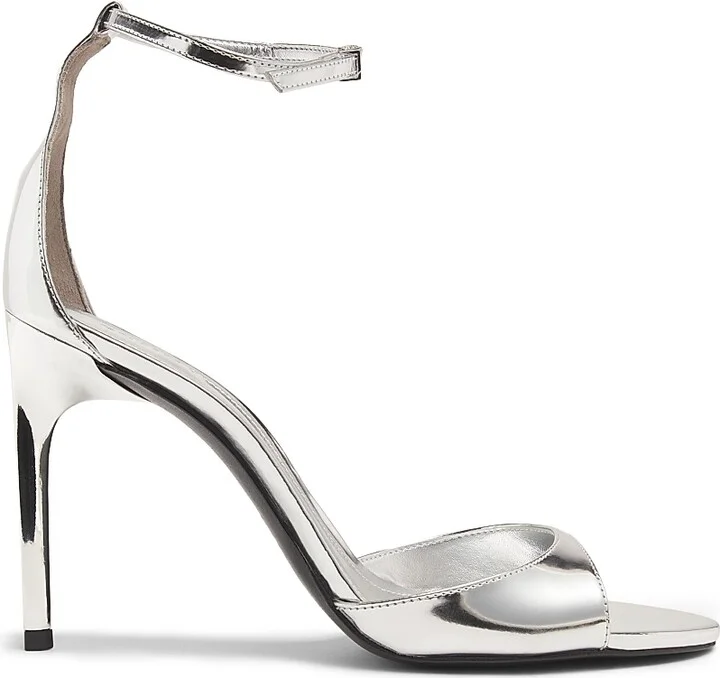 Women's Scarlett 100MM Metallic Leather Stiletto Sandals - Prata - Size 5