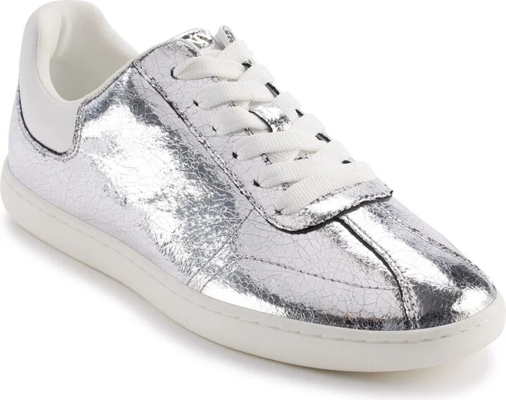 Women's Seacliff Lace-Up Sneaker