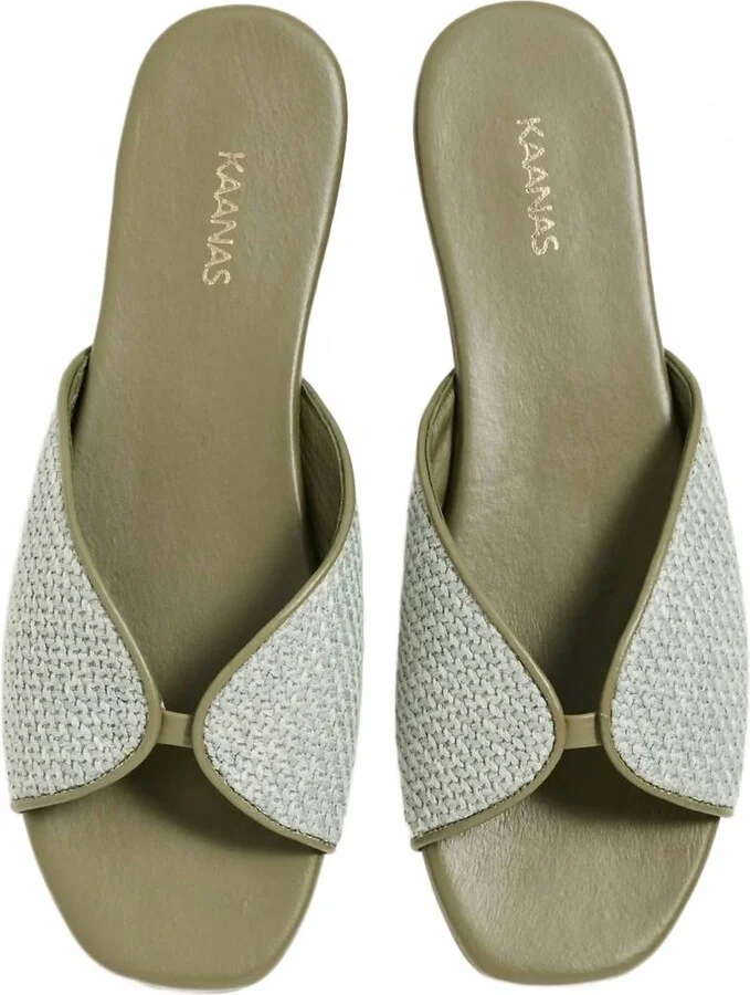 Women's Serene Sandal In Olive
