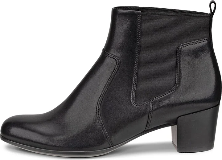 Women's Shape 35 Ankle Boot
