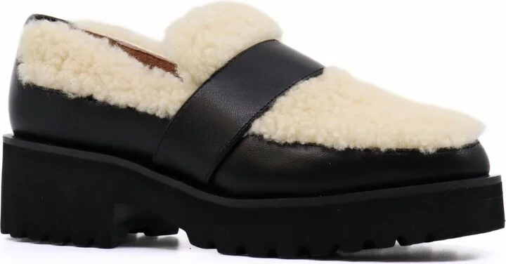 Women's Sherpa Loafer In Black