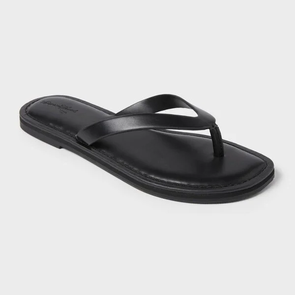 Women's Sherry Thong Flip Flops - Universal Thread™ : Memory Foam, Slip On, Square Toe