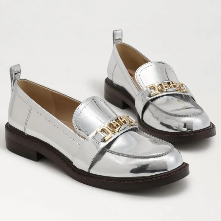 Women's Shiny Buckle Loafer In Silver