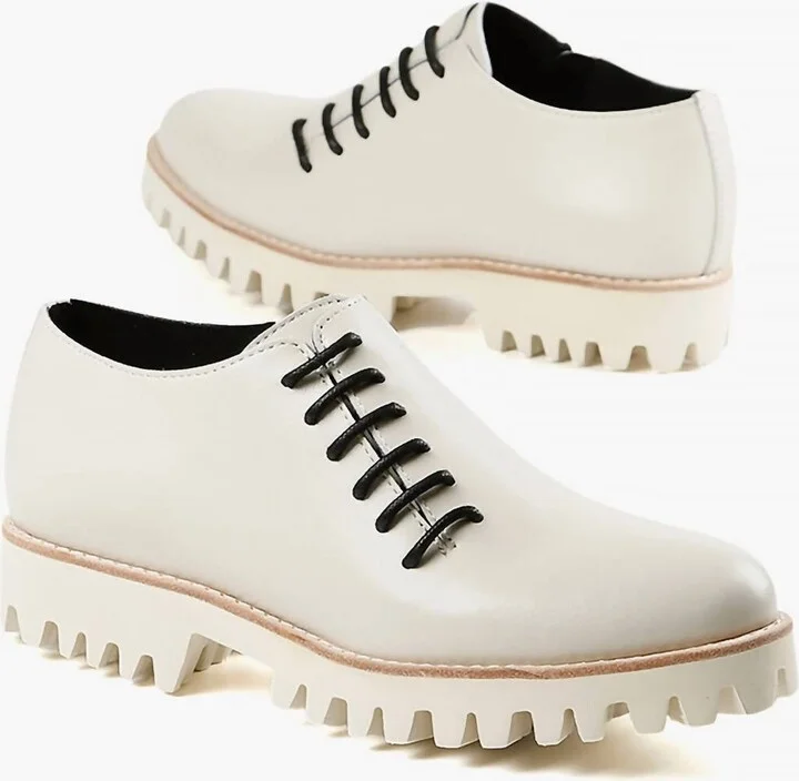 Women's Side Cord Sneaker In Ivory
