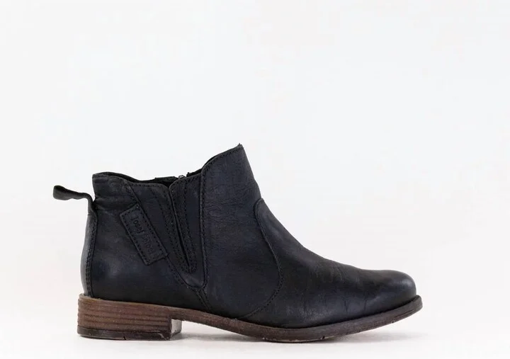 Women's Sienna 45 Ankle Bootie In Black