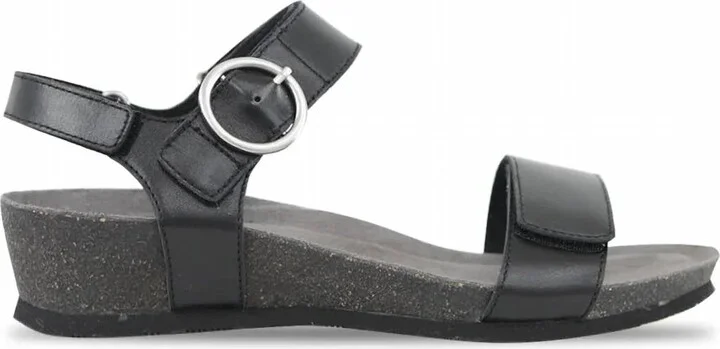 Women's Sintra Sandal In Black Calf Leather
