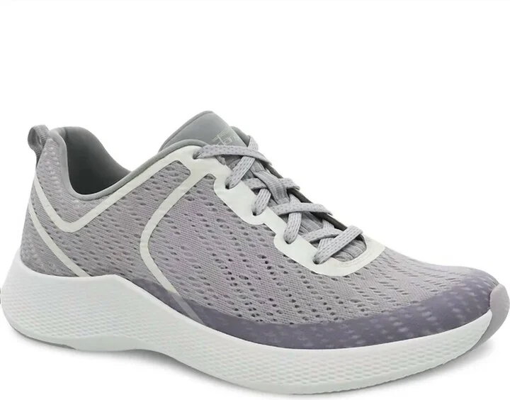 Women's Sky Mesh Sneaker In Lilac