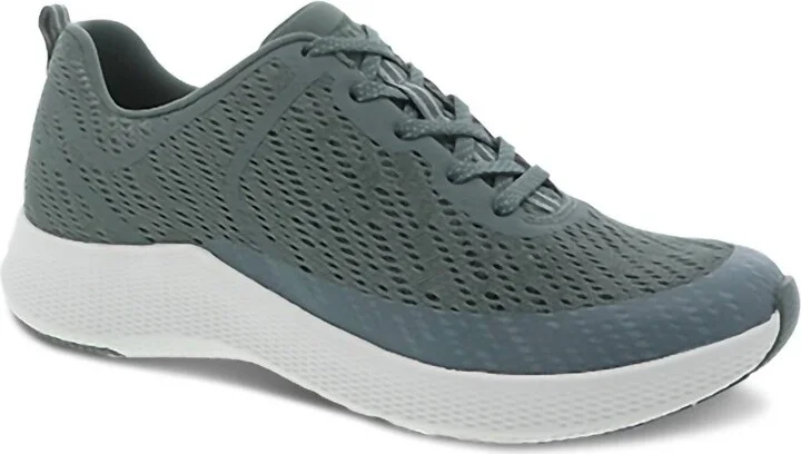 Women's Sky Mesh Sneaker In Sage