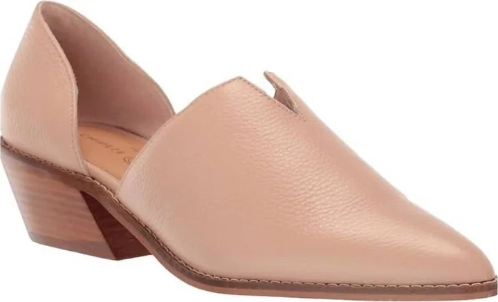 Women's Slid On Flat Ankle Bootie In Tan