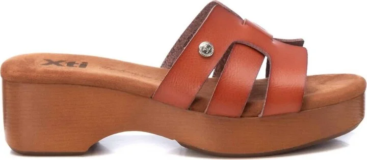 Women's Slip On Platform Sandals In Camel