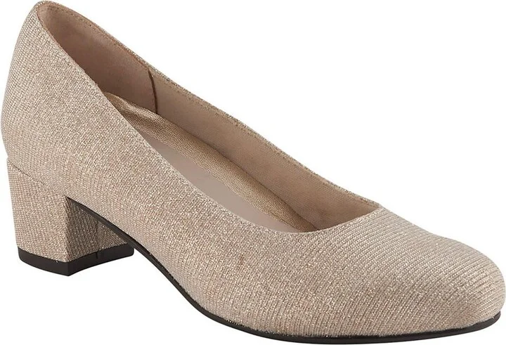 Womens Slip On Round Toe Kitten Heels