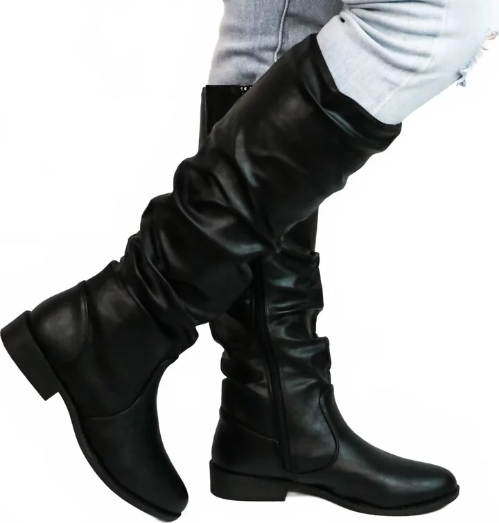 Women's Slouchy Crinkle Boots In Black