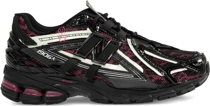 Women's Sneakers