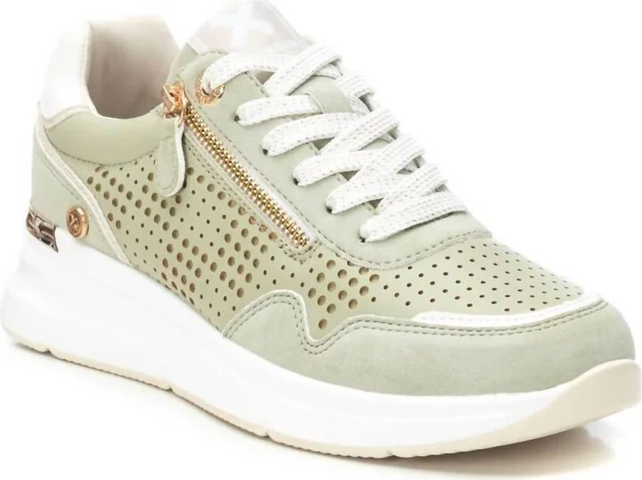 Women's Sneakers In Aqua