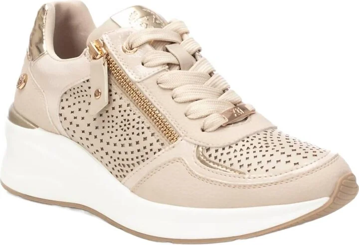 Women's Sneakers In Beige