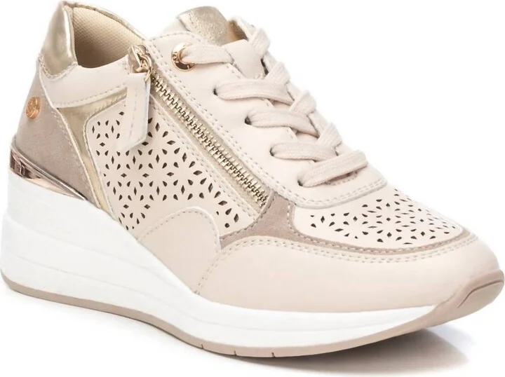 Women's Sneakers In Beige