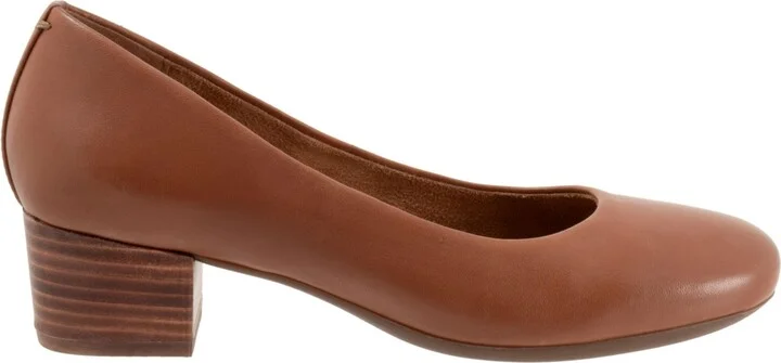 Women's Softwalk Lynn Pumps - Image 8