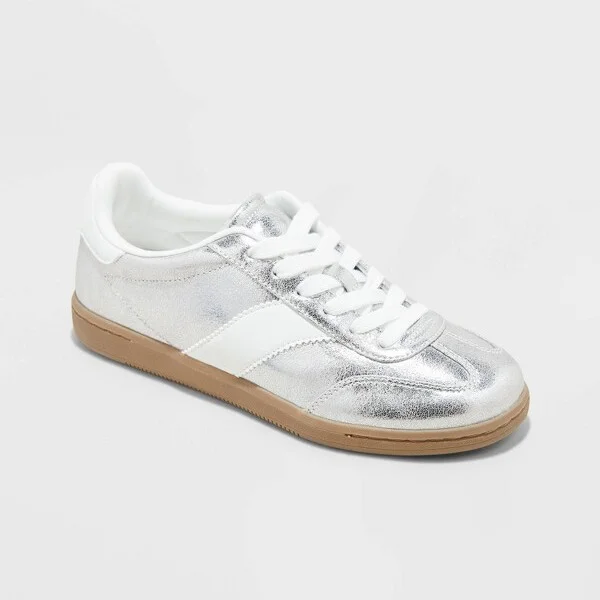 Women's Spencer Fashion Sneakers with Memory Foam Insole - Universal Thread™ : Lace Up, Low Top, Textured Outsole