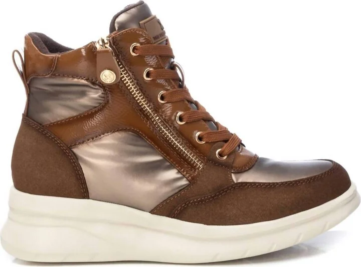 Women's Sporty Booties In Camel
