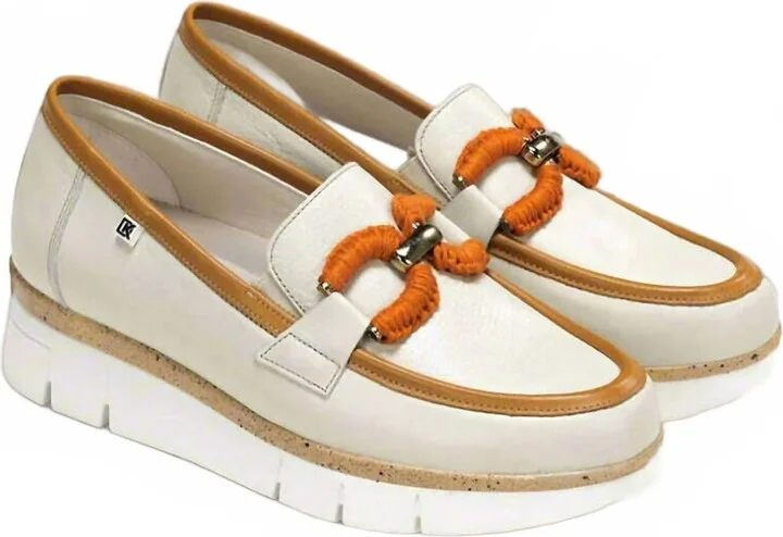 Women's Sporty Leather Loafers In Sugar/camel
