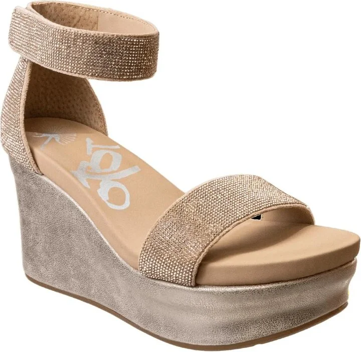 Women's Status Wedge Sandal In Rose Gold