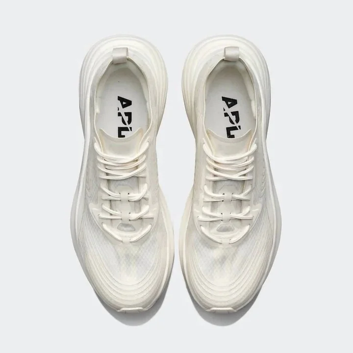 Women's Streamline Sneakers In Ivory