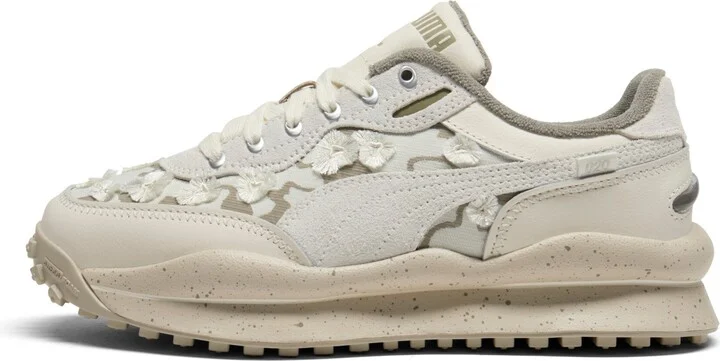 Women's Style Rider Trim Sneakers
