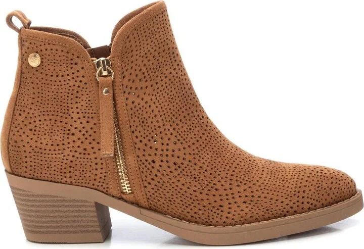 Women's Suede Ankle Booties By Xti