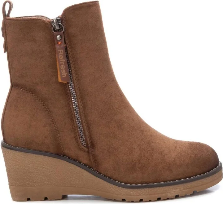 Women's Suede Booties In Camel