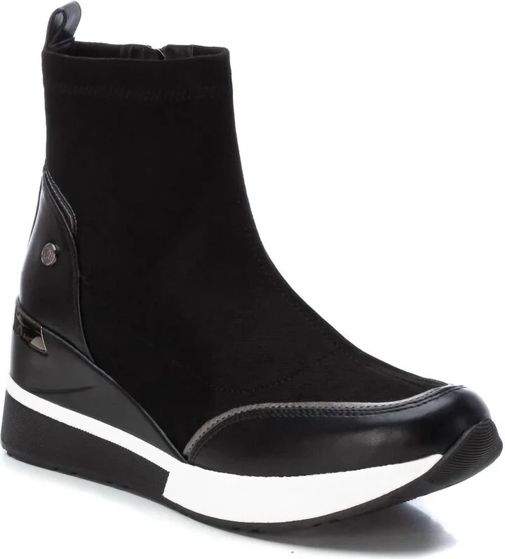 Women's Suede Wedge Booties In Black