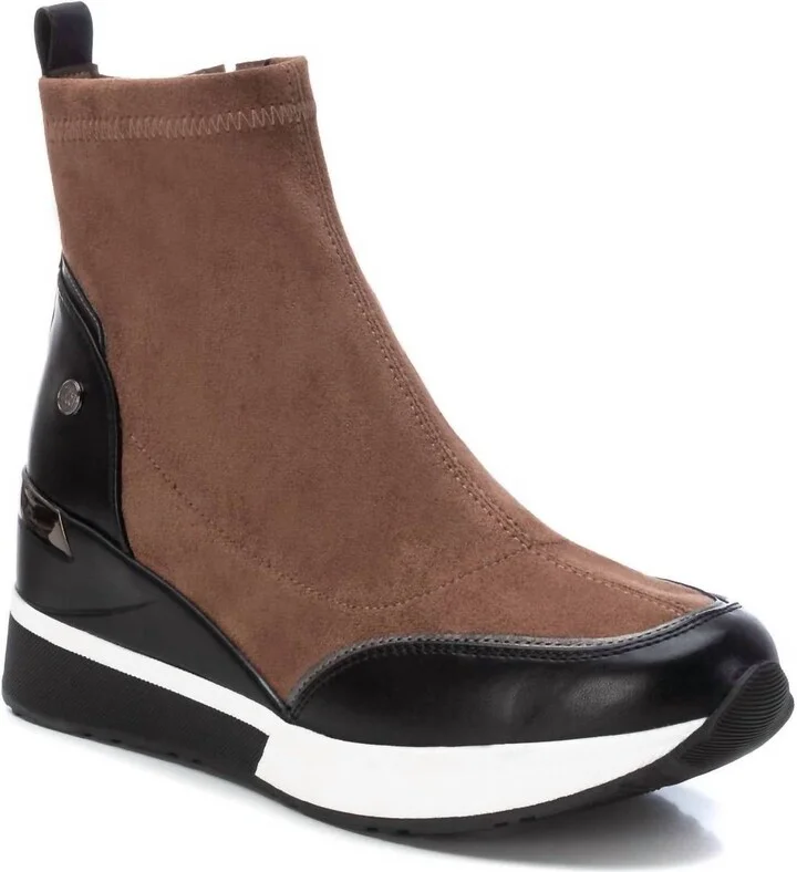 Women's Suede Wedge Booties In Brown