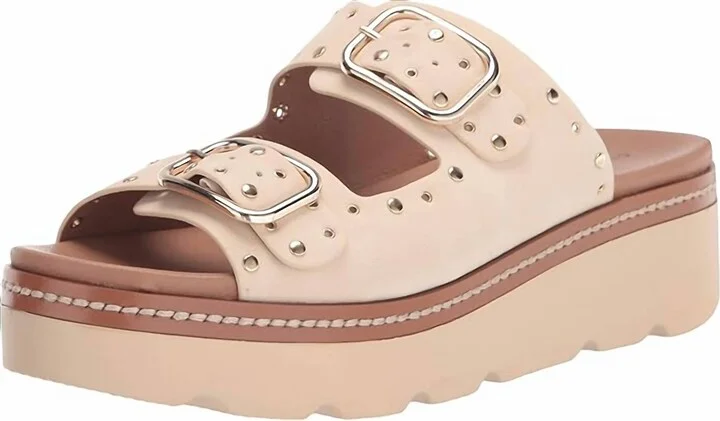 Women's Surf Stud Sandal In Tan