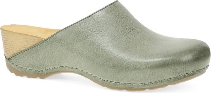 Women's Talulah Milled Burnished Mule In Ivy