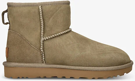 Womens Taupe Classic Mini II Logo-Patch Suede and Shearling Ankle Boots Eur 41 / 8 Uk Women