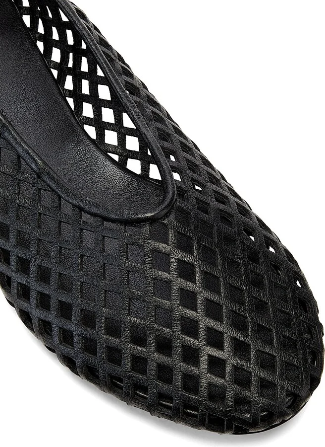Women's Tee Perforated Leather Ballet Flats - Black - Size 5 - Image 6