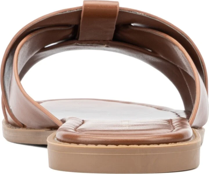 Women's Tiana Wide Width Flats Sandal - Image 11