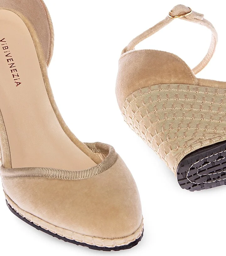 Women's Timeless Delfina 100MM Cotton Velvet Wedge Pumps - Delfina - Size 5 - Image 5