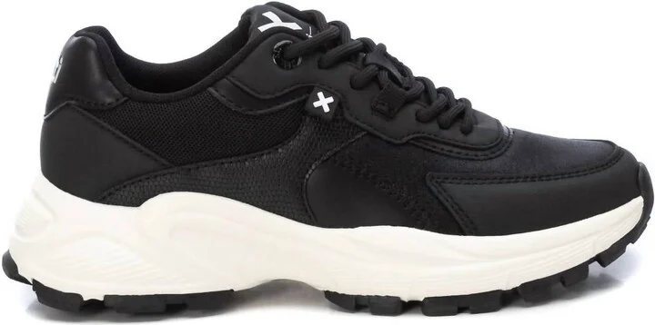 Women's Trainer Sneakers In Black
